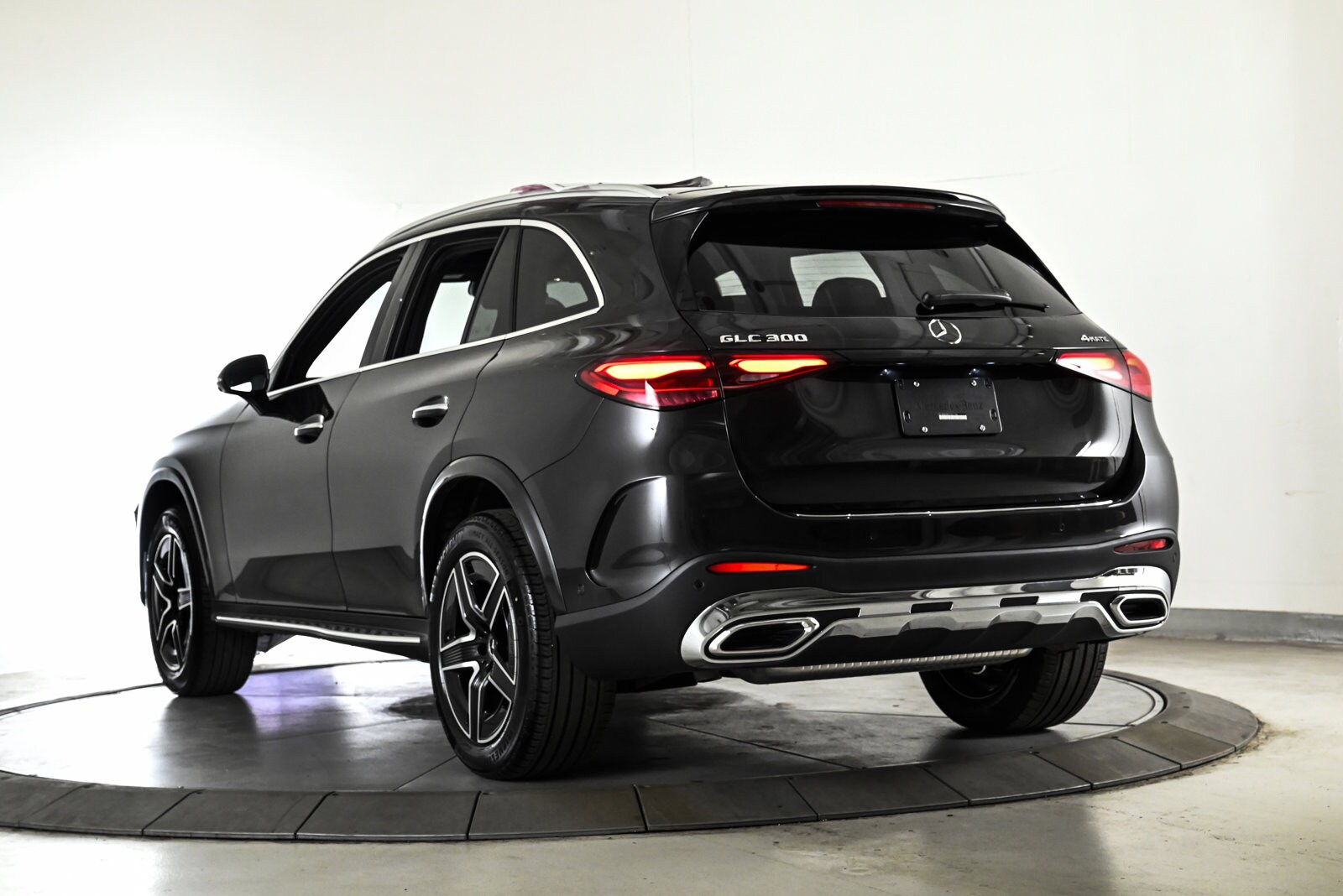 2026 MERCEDES-BENZ GLC-CLASS - Image 8