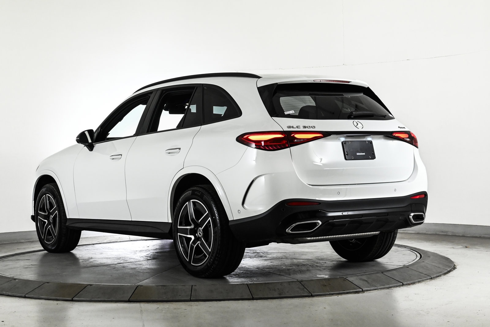 2026 MERCEDES-BENZ GLC-CLASS - Image 5