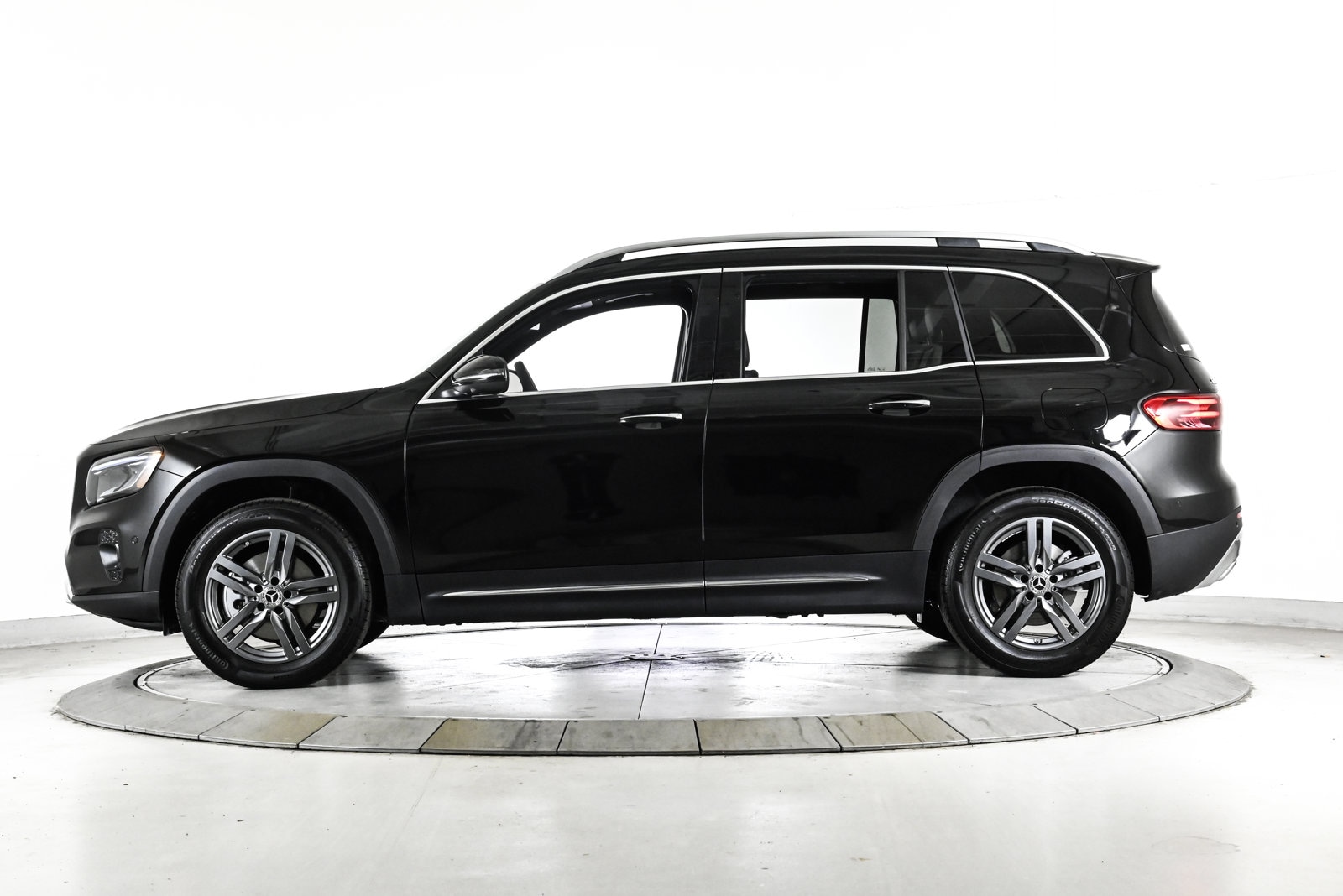 2026 MERCEDES-BENZ GLB-CLASS - Image 9