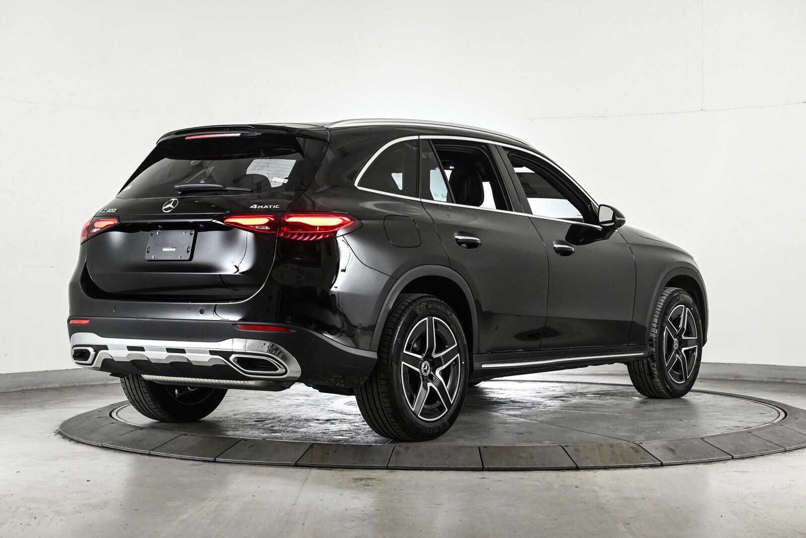 2026 MERCEDES-BENZ GLC-CLASS - Image 5