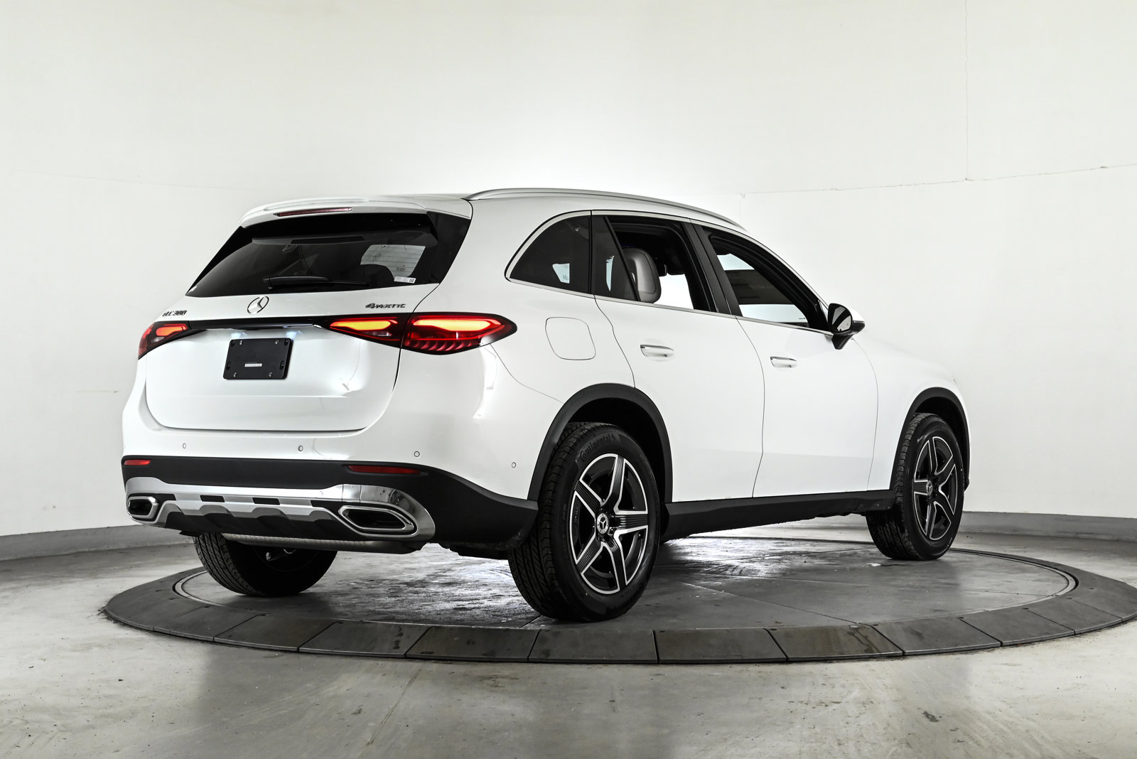 2026 MERCEDES-BENZ GLC-CLASS - Image 5