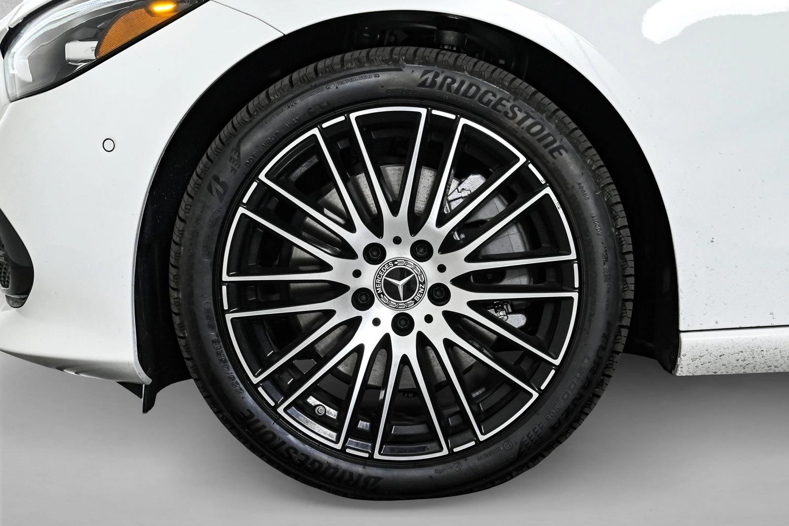 2025 MERCEDES-BENZ C-CLASS - Image 26