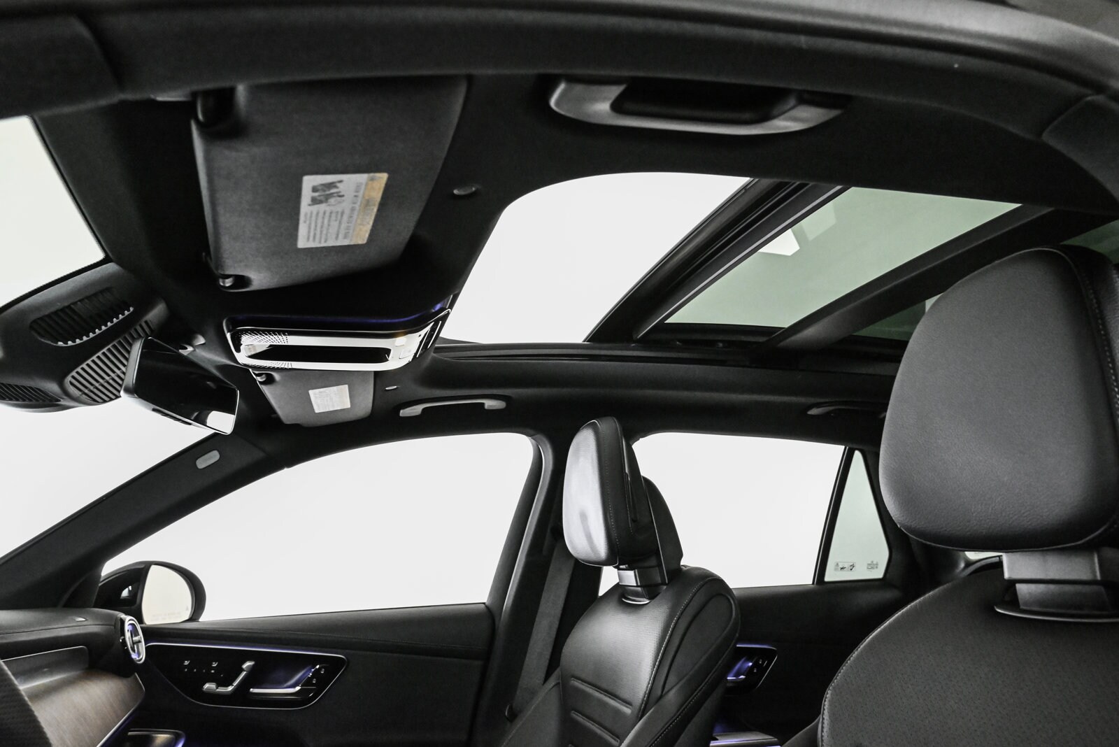 2026 MERCEDES-BENZ GLC-CLASS - Image 17