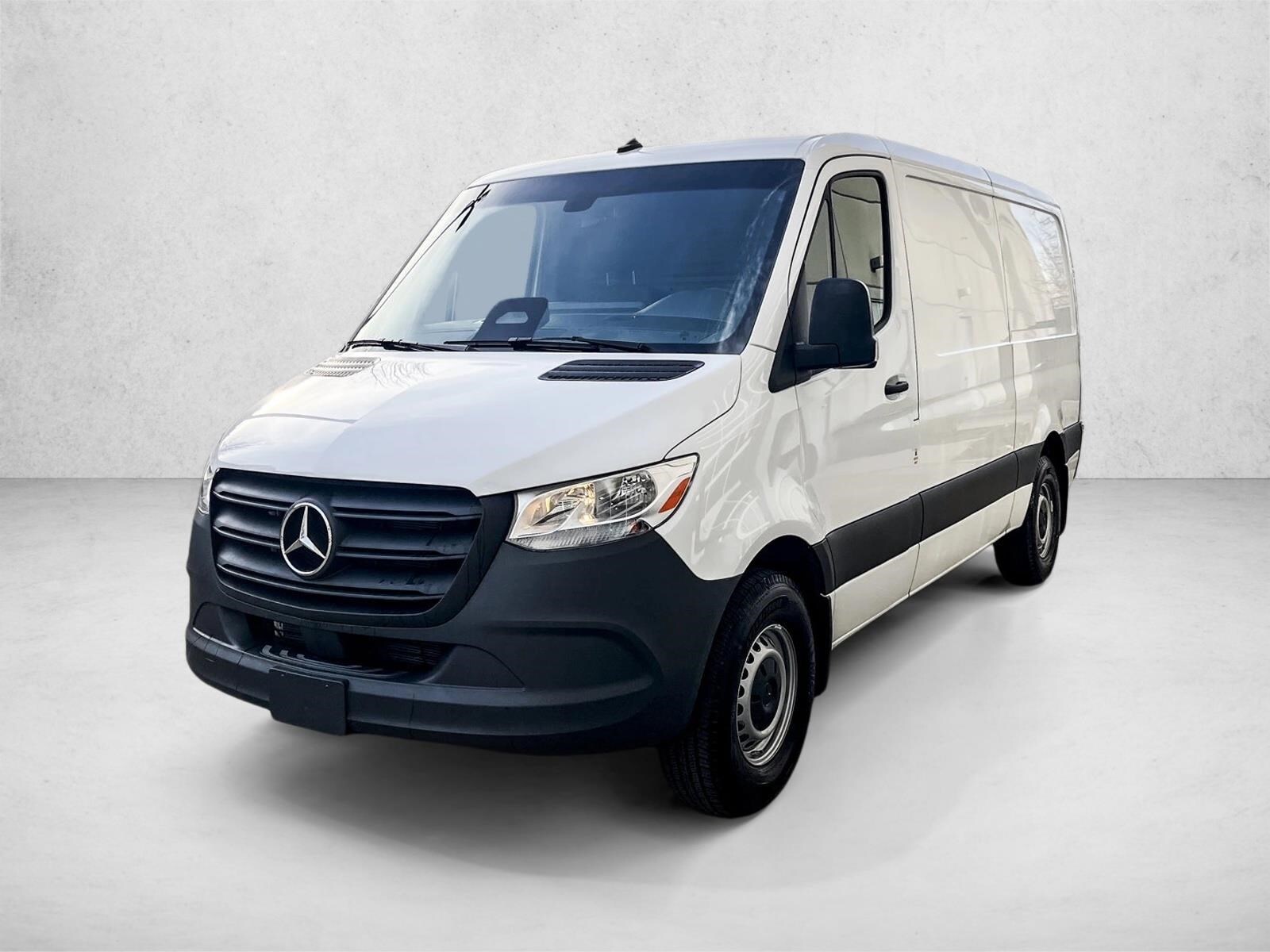 2025 Mercedes-Benz Sprinter Cargo Van Base's photo