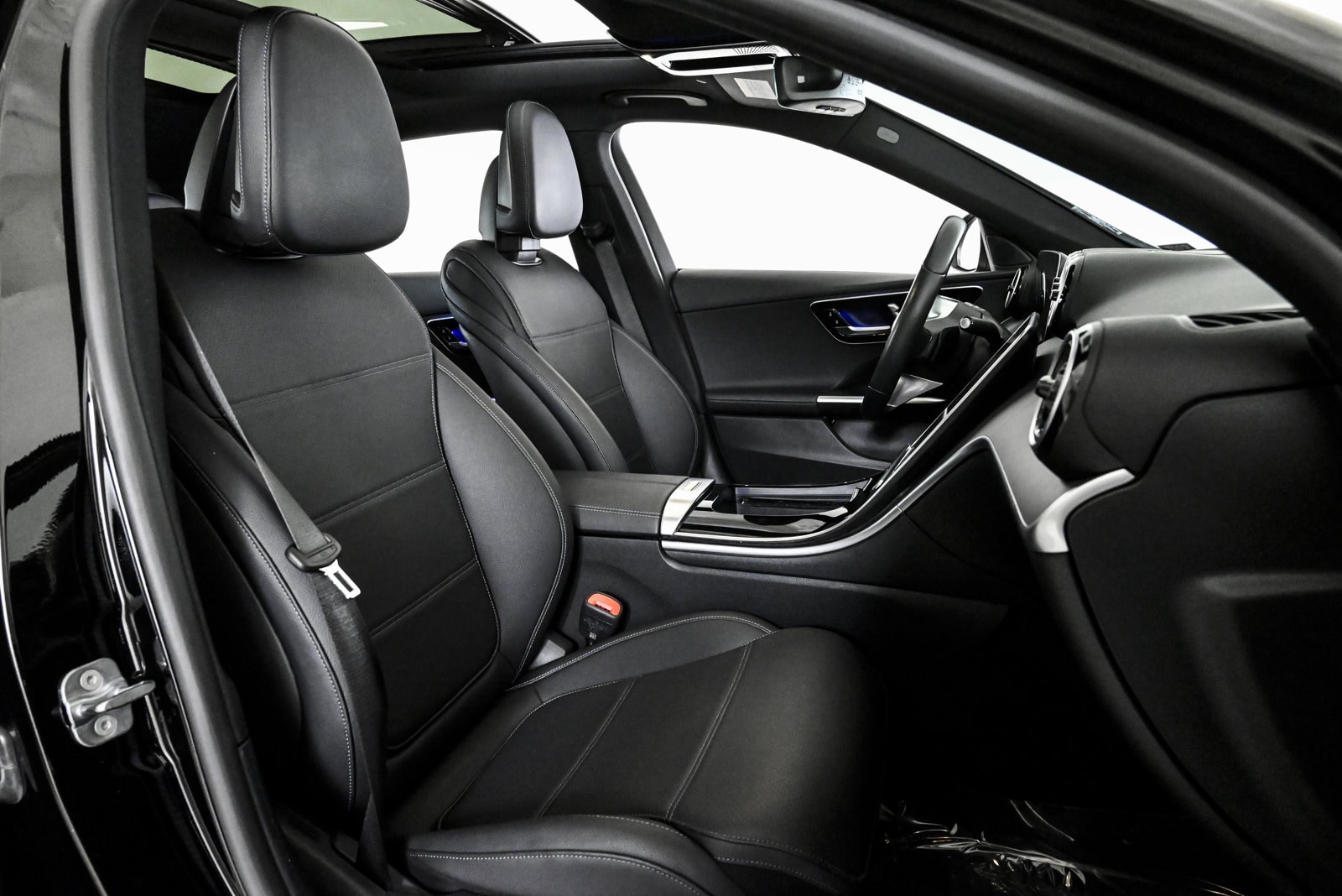 2024 MERCEDES-BENZ C-CLASS - Image 17