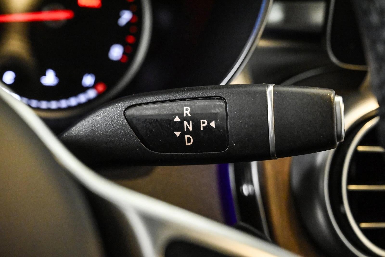 2022 MERCEDES-BENZ GLC-CLASS - Image 12