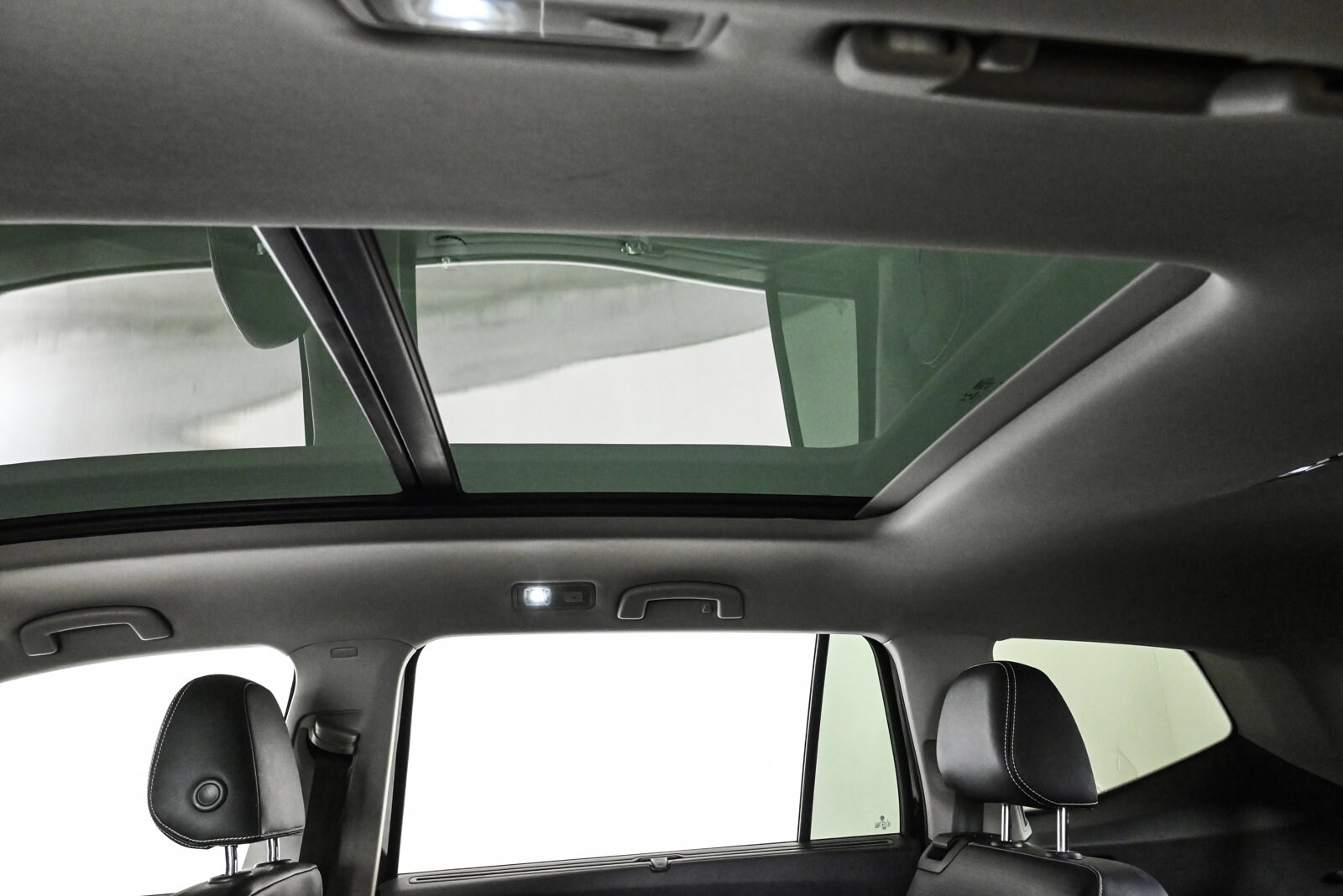 2022 VOLKSWAGEN ATLAS - Image 20