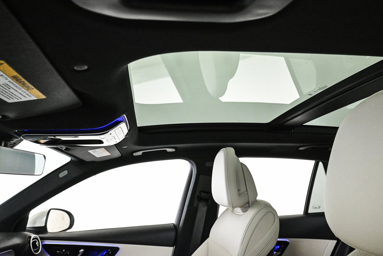 2025 MERCEDES-BENZ GLC-CLASS - Image 17