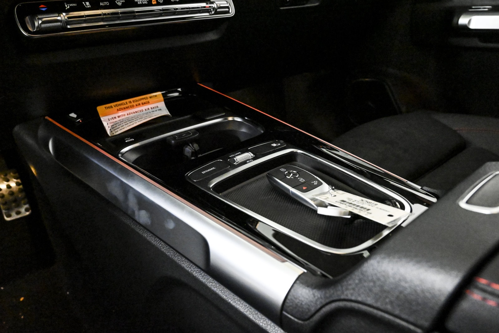 2025 MERCEDES-BENZ GLB-CLASS - Image 10