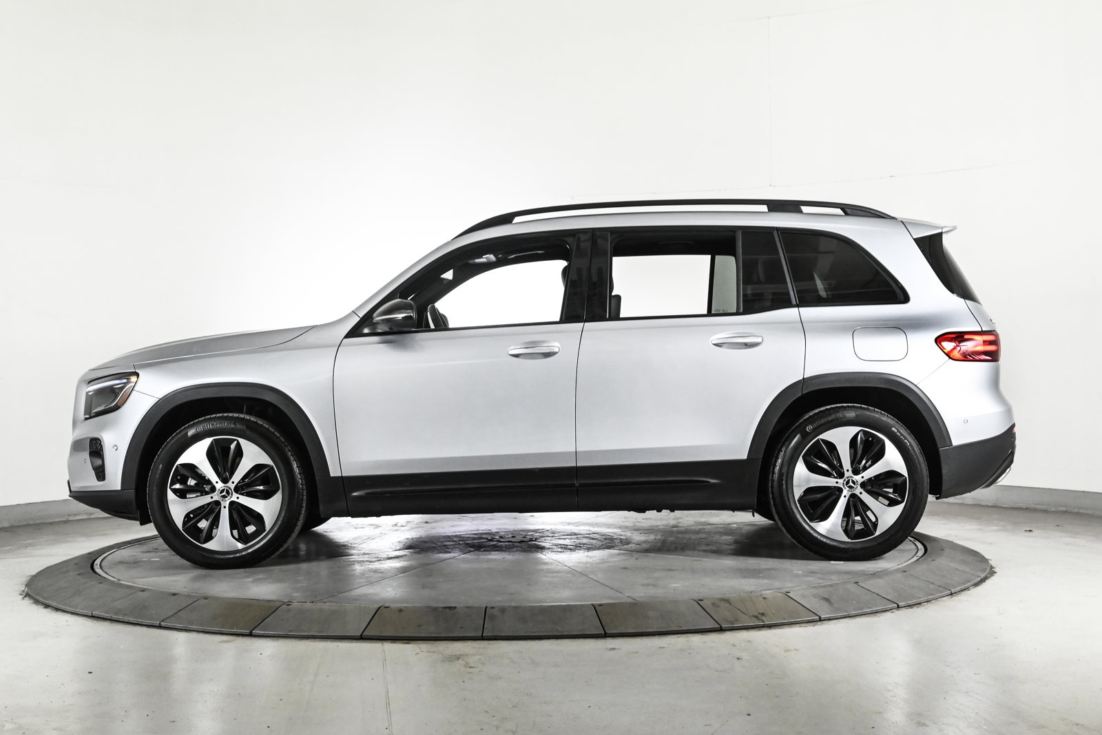 2025 MERCEDES-BENZ GLB-CLASS - Image 9