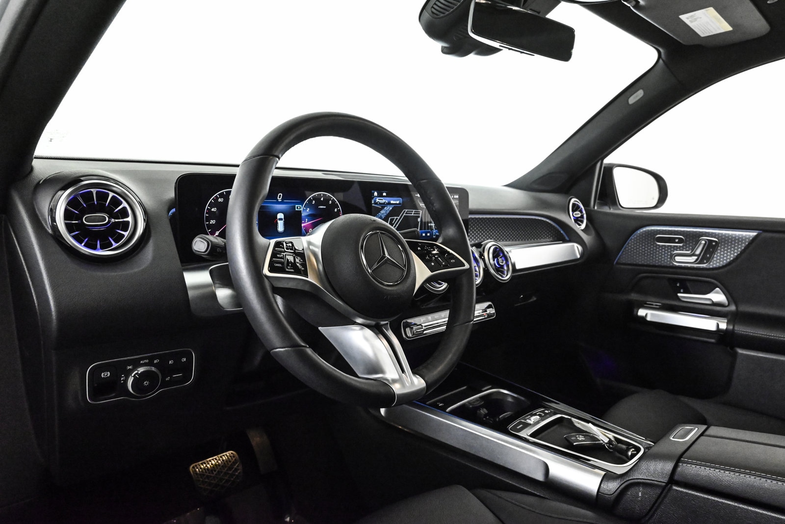 2025 MERCEDES-BENZ GLB-CLASS - Image 10