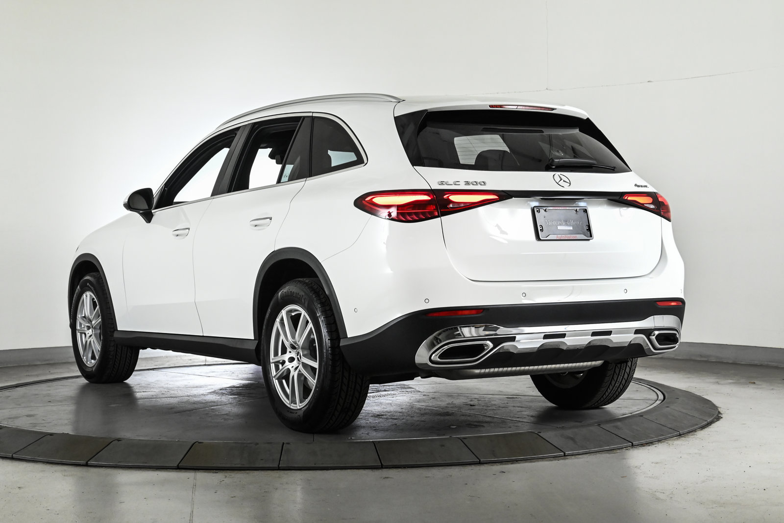 2025 MERCEDES-BENZ GLC-CLASS - Image 8