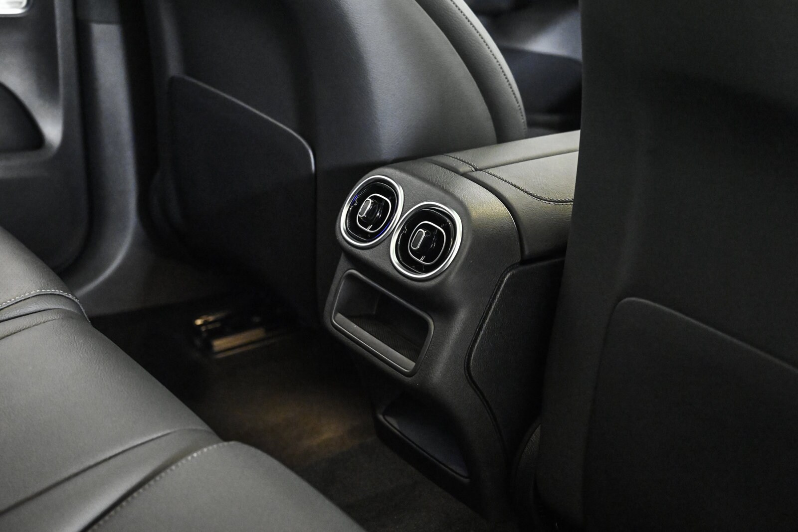 2026 MERCEDES-BENZ GLC-CLASS - Image 19