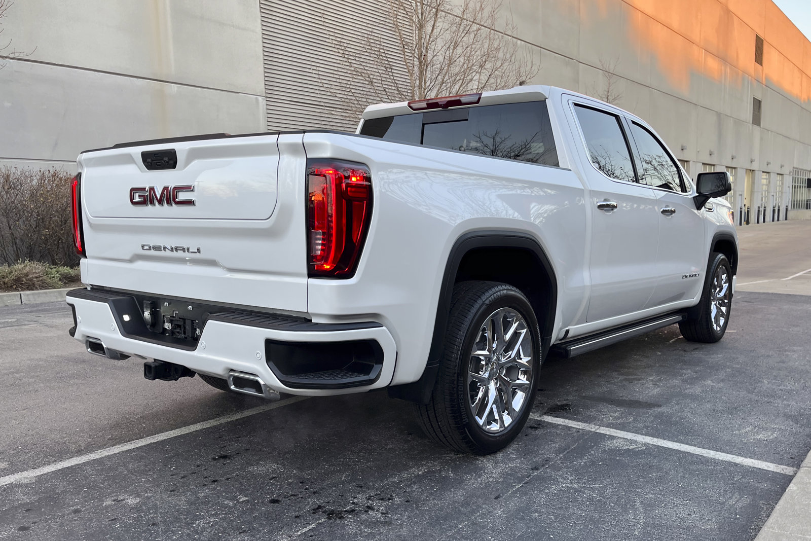 2022 GMC SIERRA - Image 4