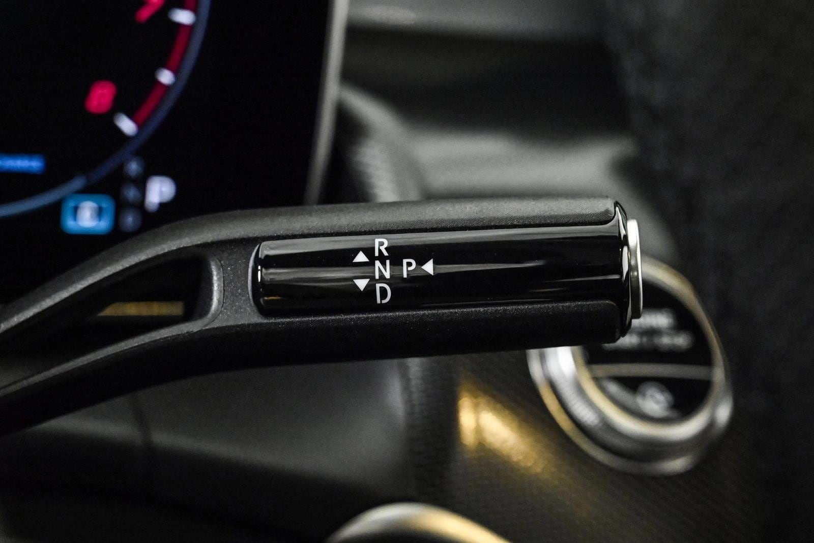 2025 MERCEDES-BENZ GLC-CLASS - Image 12