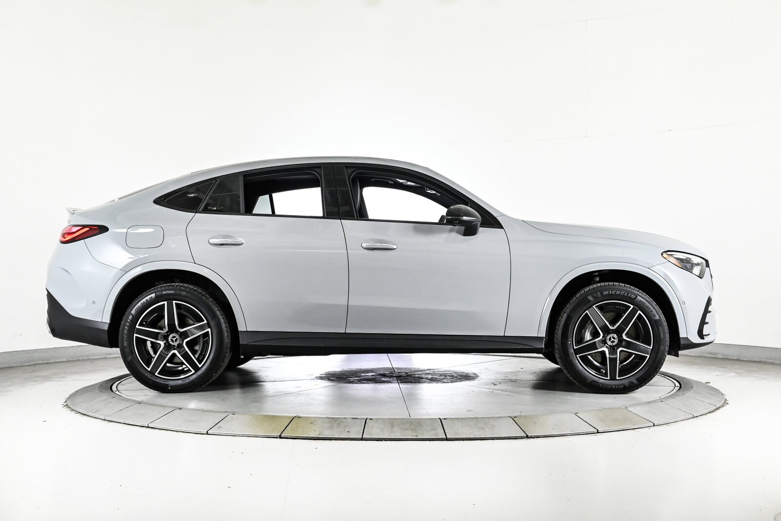 2026 MERCEDES-BENZ GLC-CLASS - Image 4