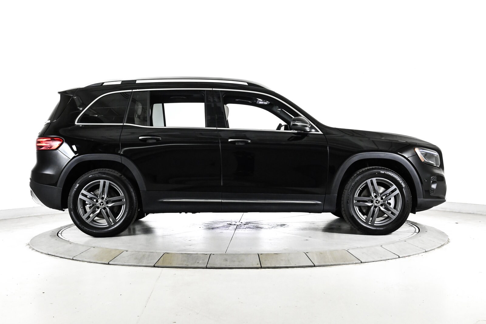 2026 MERCEDES-BENZ GLB-CLASS - Image 4