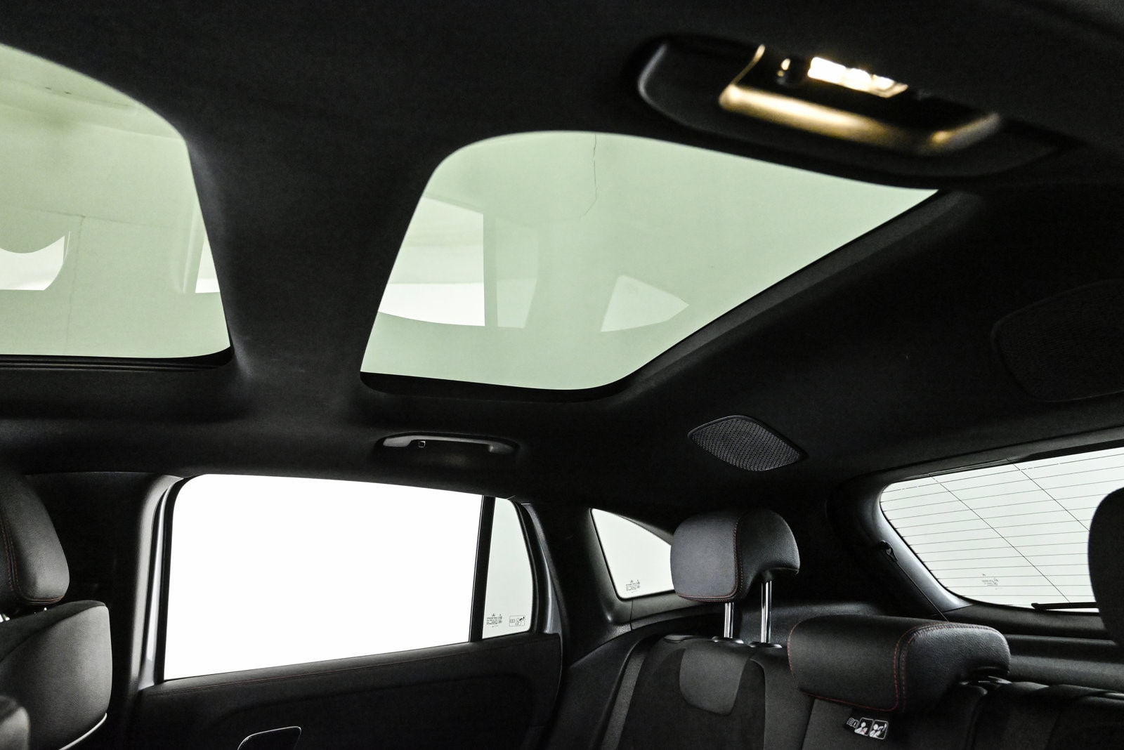 2024 MERCEDES-BENZ GLA-CLASS - Image 21