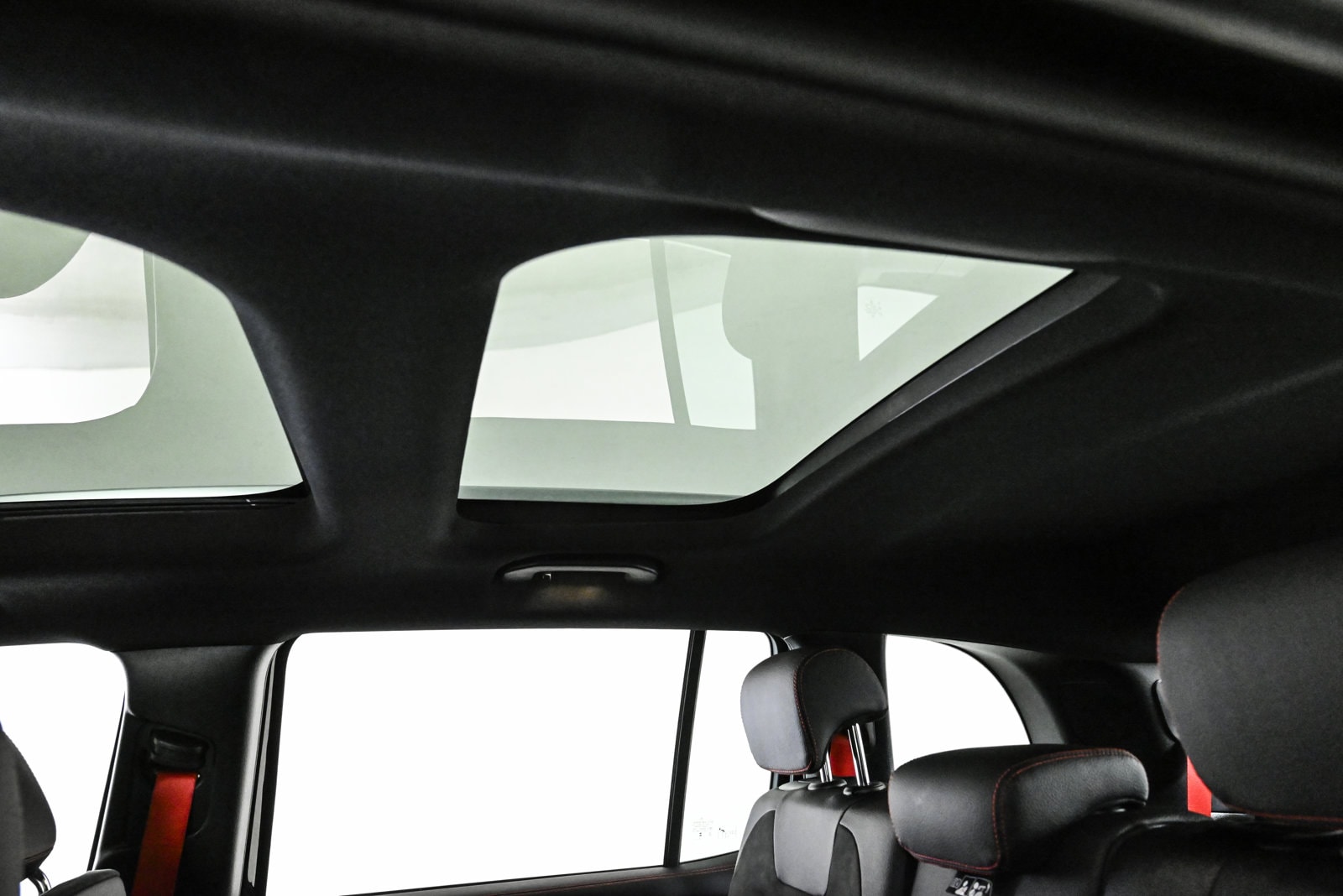 2026 MERCEDES-BENZ GLB-CLASS - Image 21