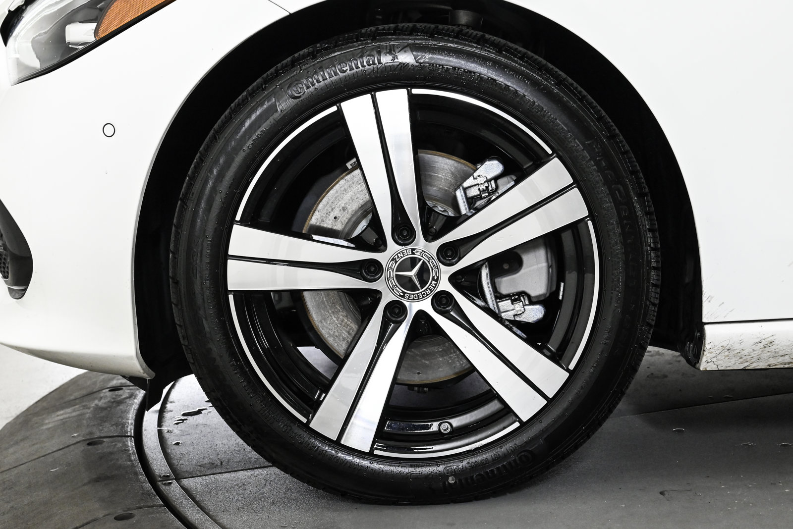 2025 MERCEDES-BENZ C-CLASS - Image 25