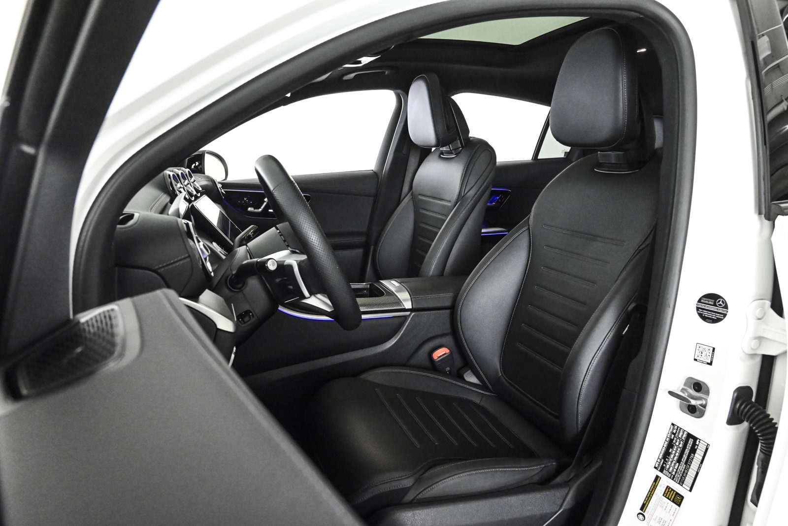 2025 MERCEDES-BENZ GLC-CLASS - Image 18