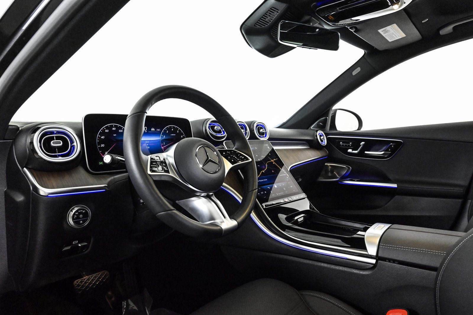 2025 MERCEDES-BENZ C-CLASS - Image 10