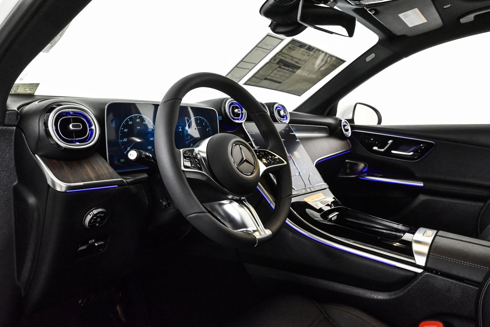 2026 MERCEDES-BENZ GLC-CLASS - Image 10