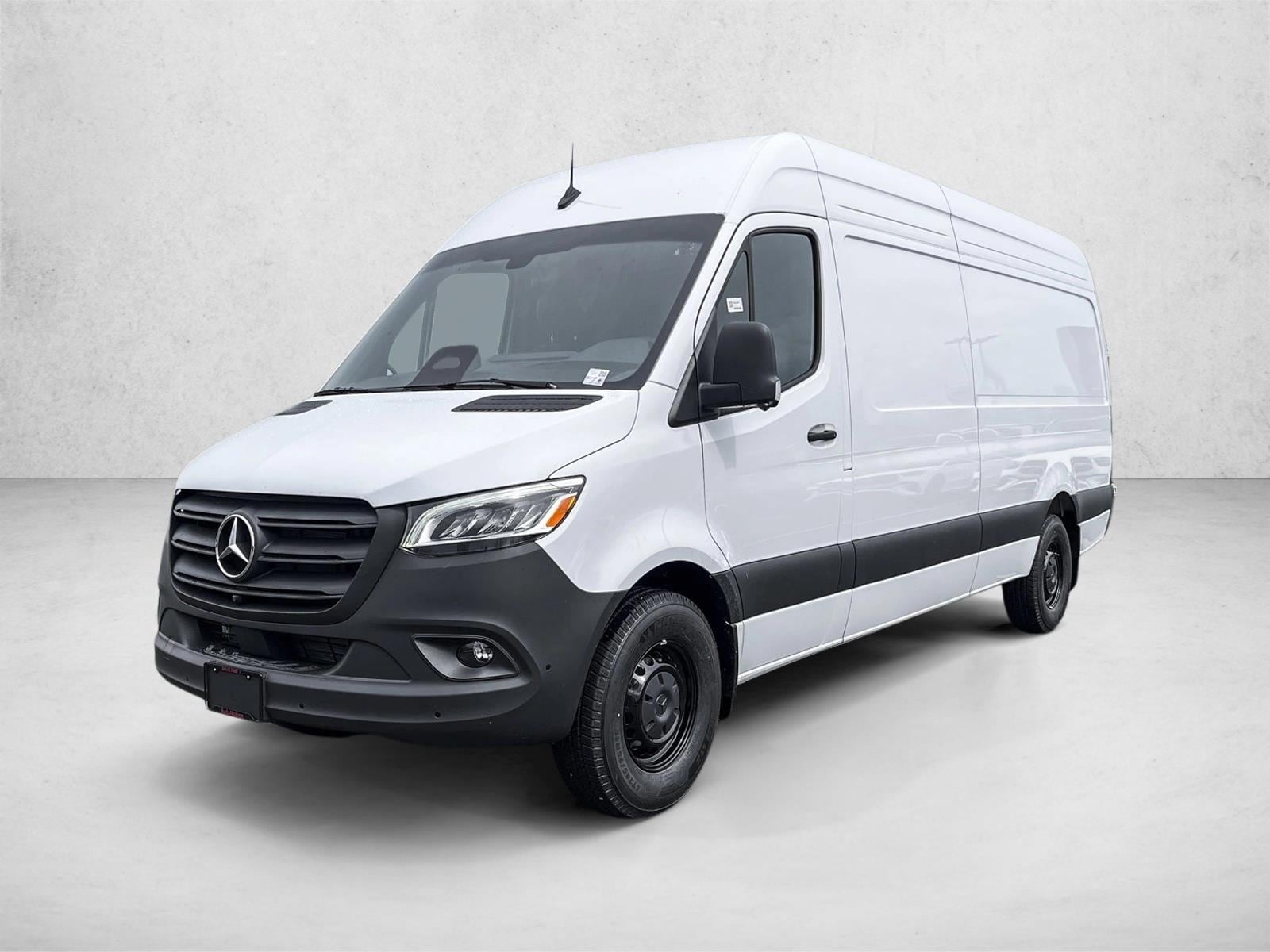 2026 Mercedes-Benz Sprinter 2500 170 WB High Roof's photo