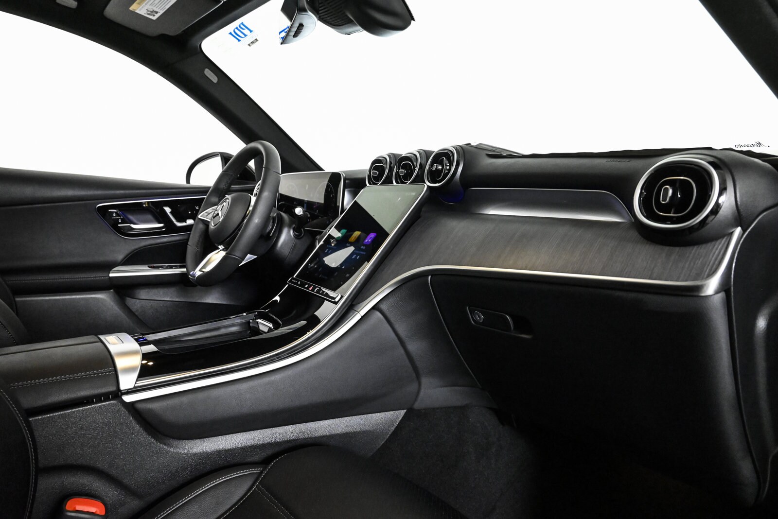 2026 MERCEDES-BENZ GLC-CLASS - Image 10