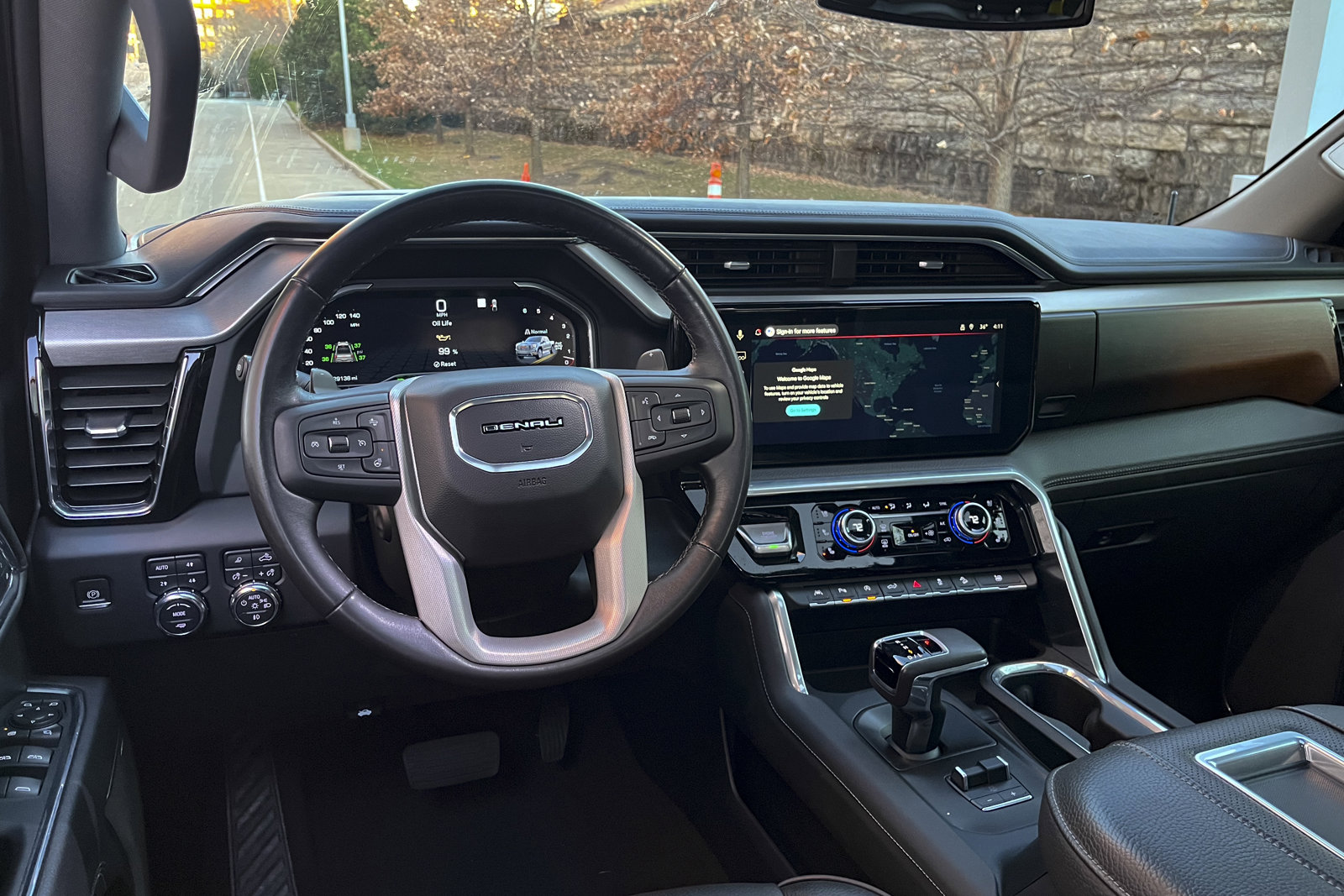 2022 GMC SIERRA - Image 18