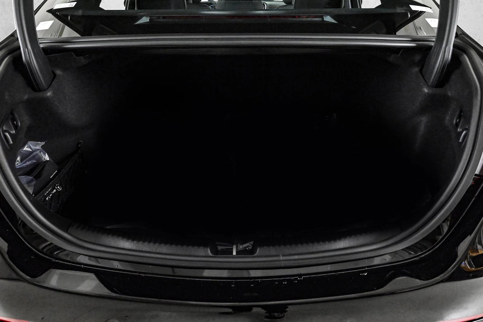 2026 MERCEDES-BENZ C-CLASS - Image 6