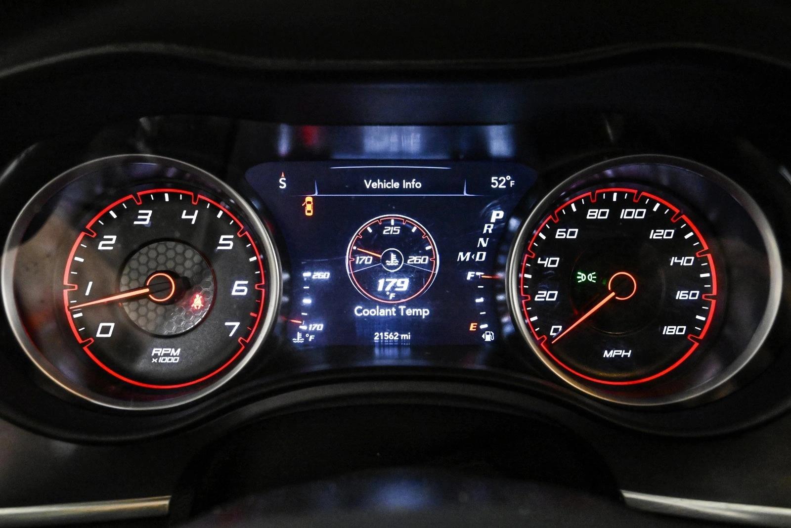 2022 DODGE CHARGER - Image 11