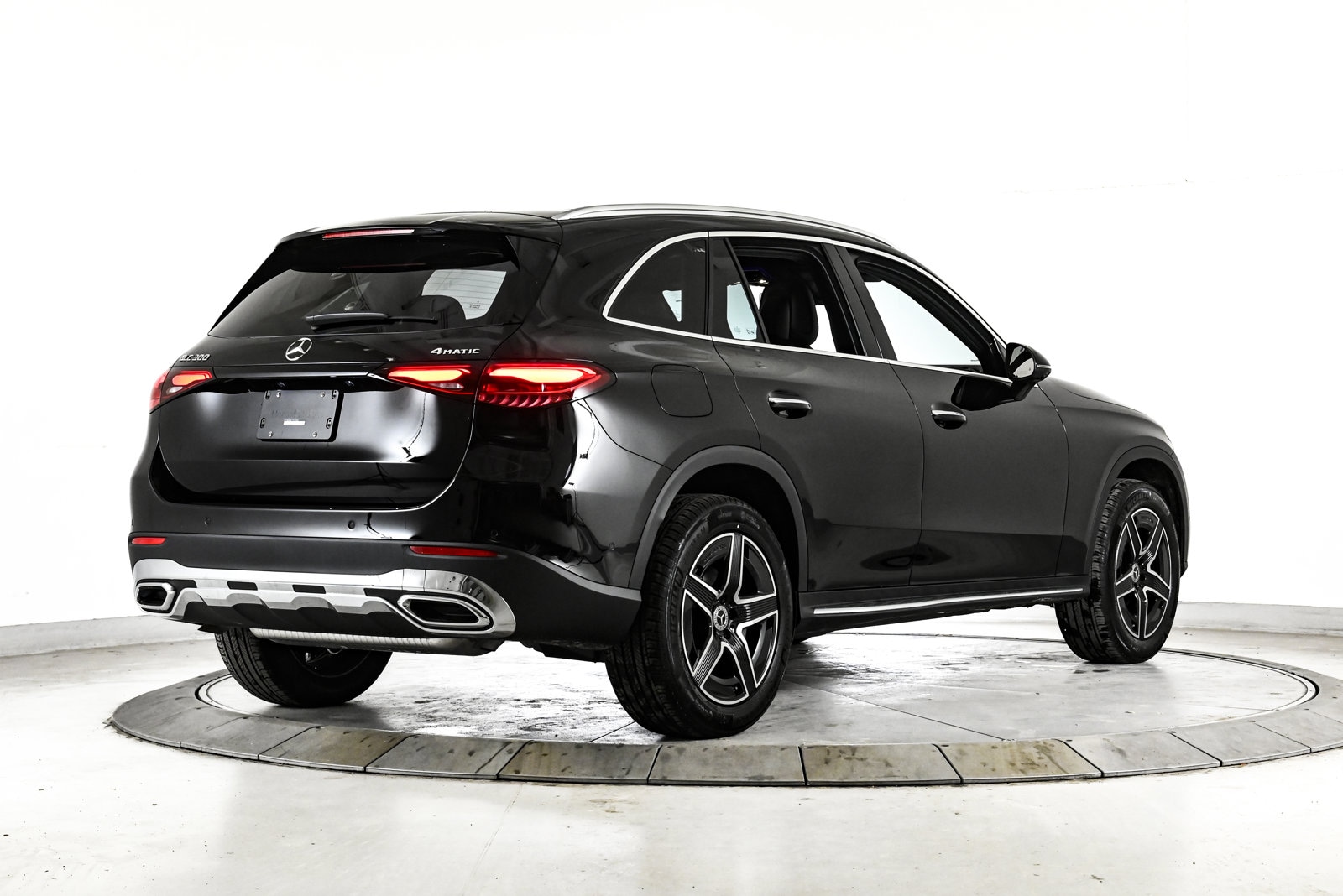 2026 MERCEDES-BENZ GLC-CLASS - Image 5