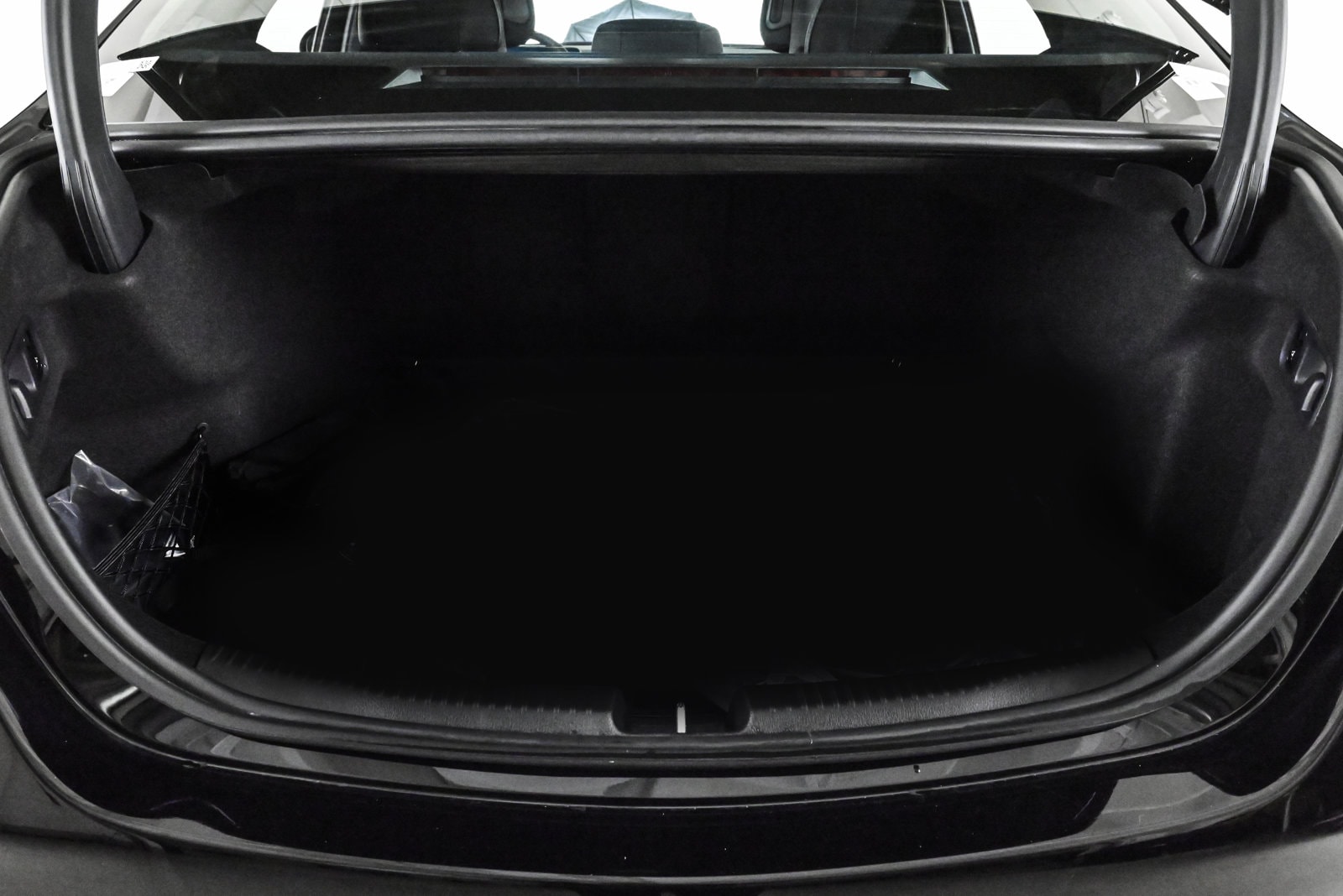 2025 MERCEDES-BENZ C-CLASS - Image 6