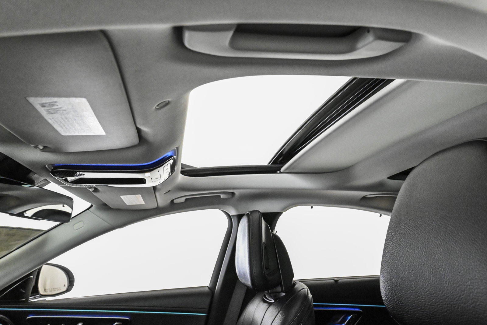 2026 MERCEDES-BENZ E-CLASS - Image 17