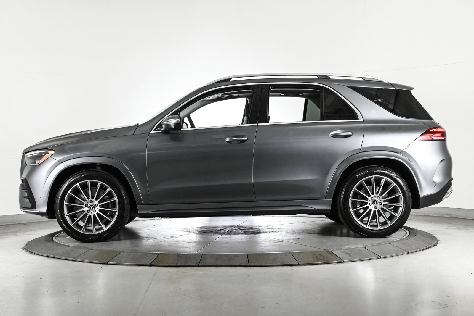 2026 MERCEDES-BENZ GLE-CLASS - Image 9