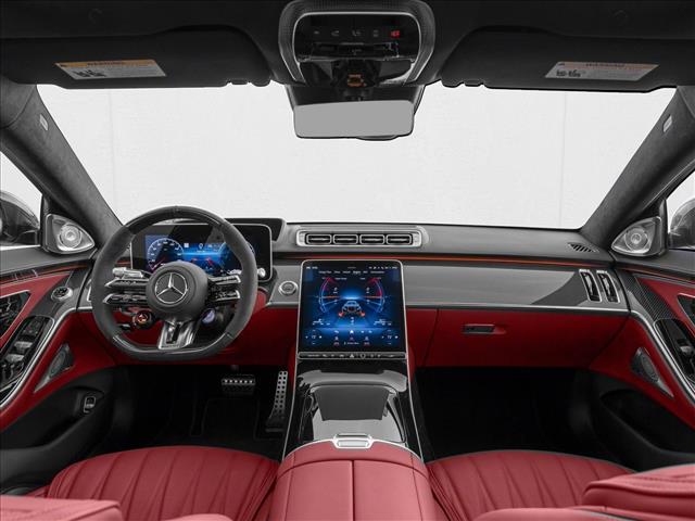 2025 Mercedes Benz S AMG 63 photo 3