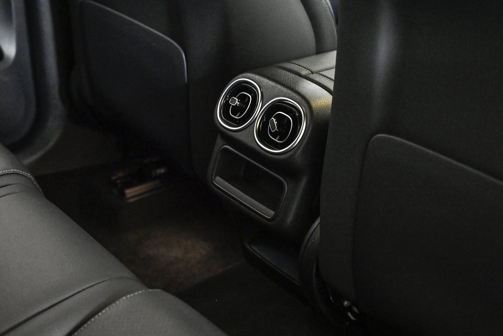 2025 MERCEDES-BENZ GLC-CLASS - Image 19