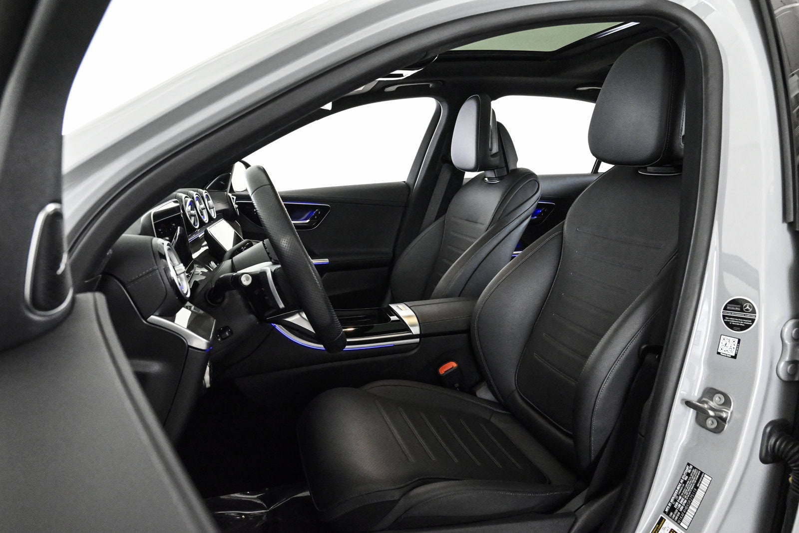 2025 MERCEDES-BENZ C-CLASS - Image 18