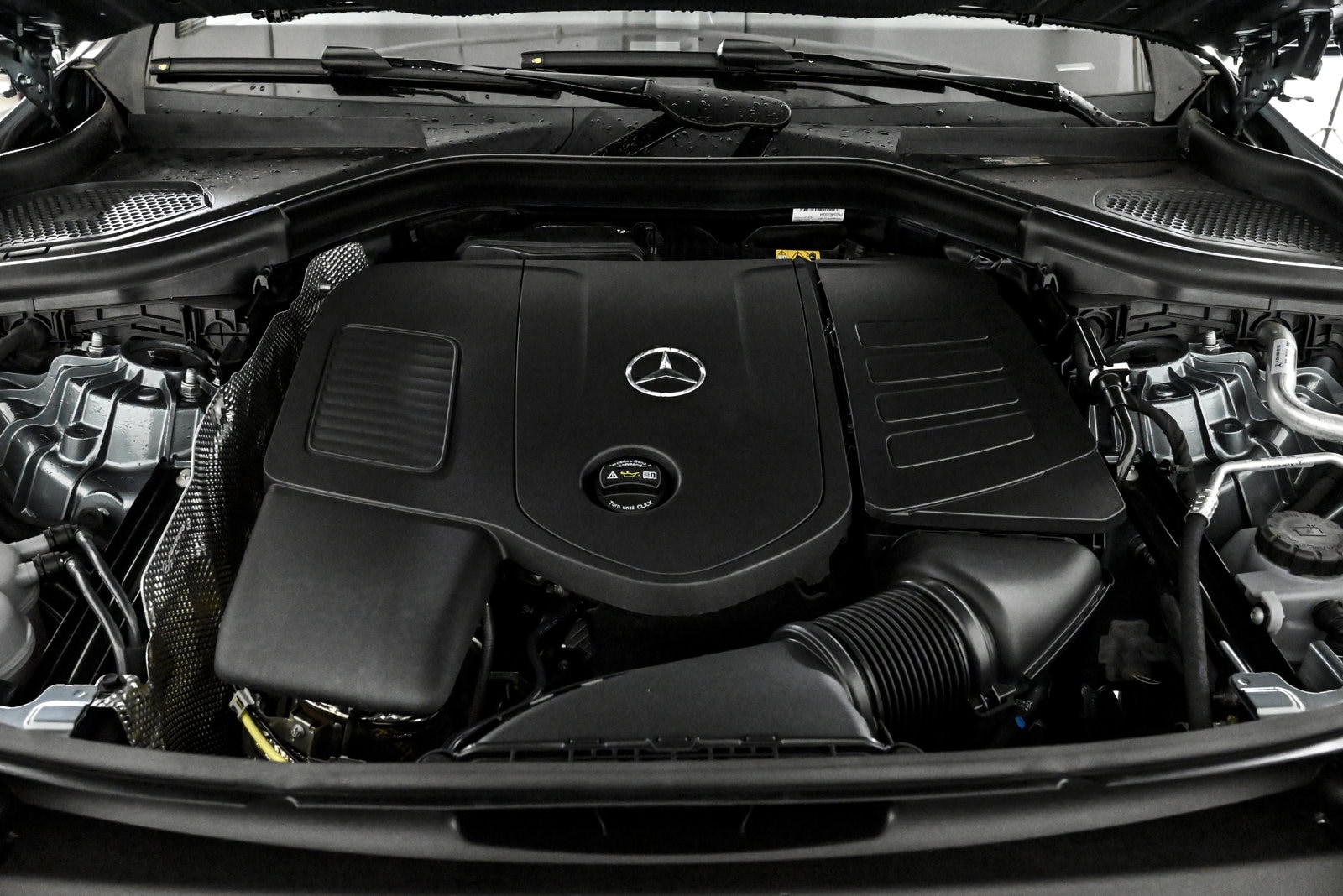 2025 MERCEDES-BENZ GLC-CLASS - Image 13