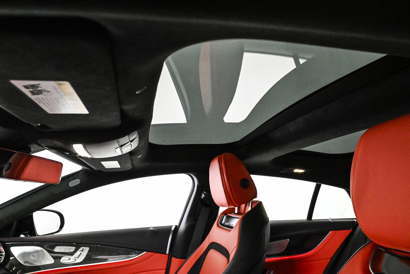 2026 MERCEDES BENZ AMG GT - Image 17