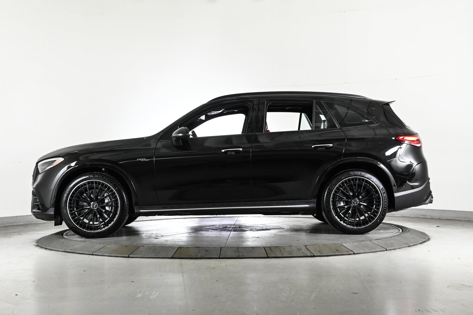 2026 MERCEDES-BENZ GLC-CLASS - Image 8