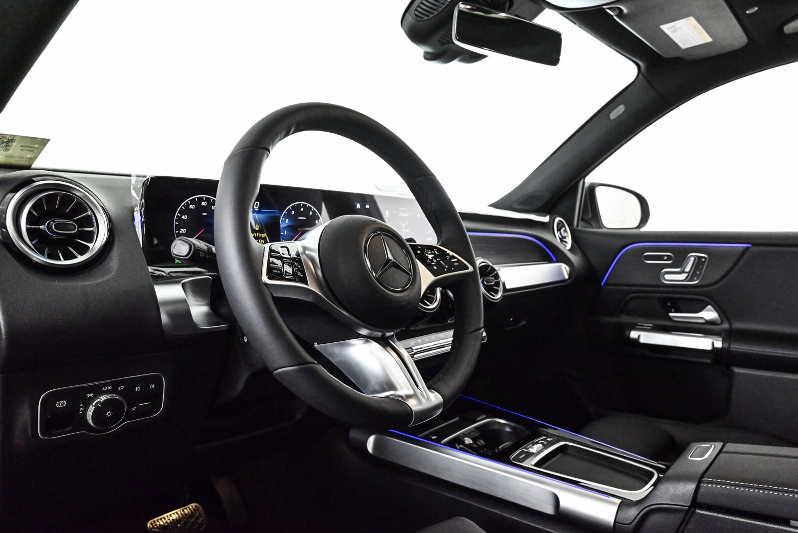 2026 MERCEDES-BENZ GLB-CLASS - Image 10