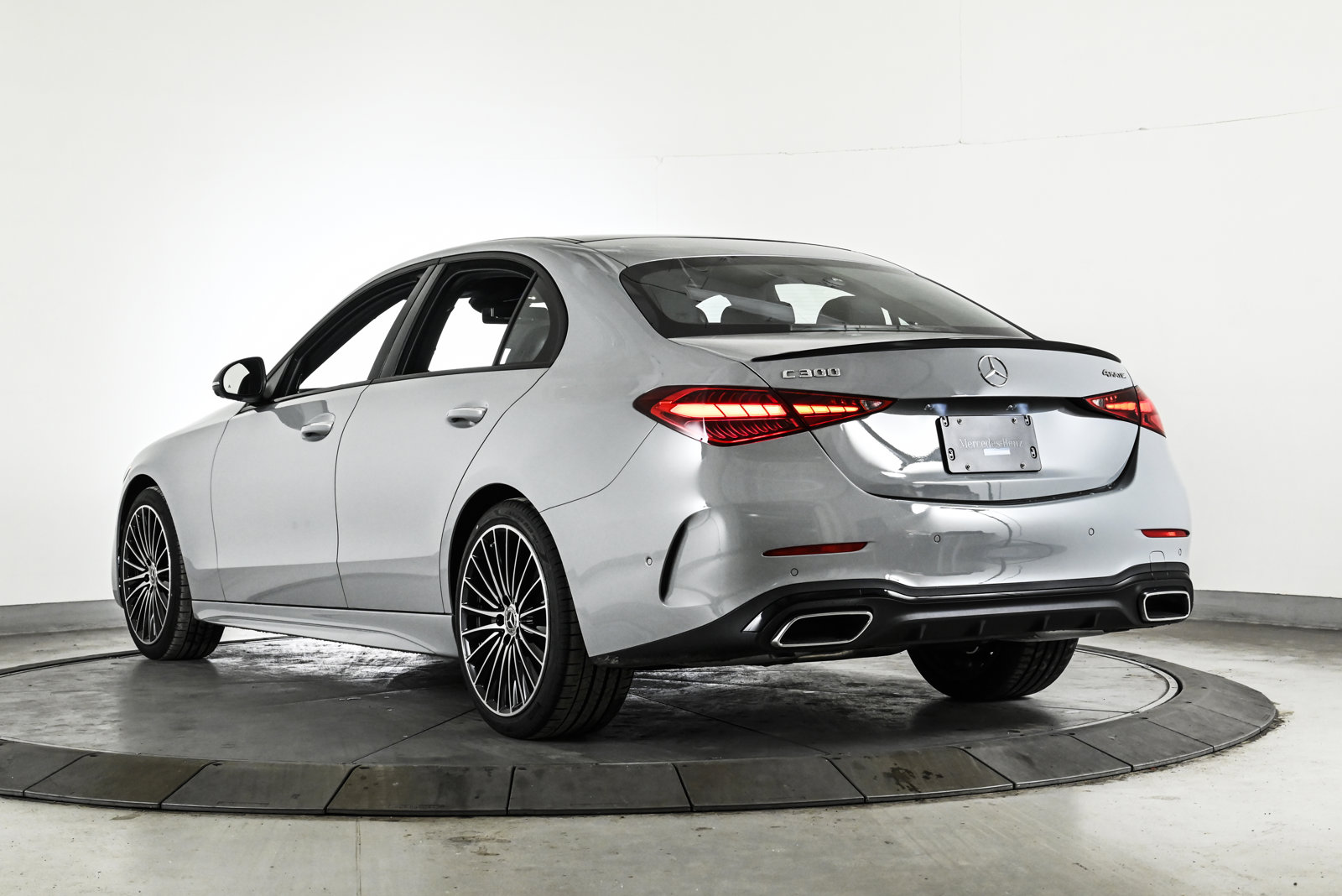 2026 MERCEDES-BENZ C-CLASS - Image 9