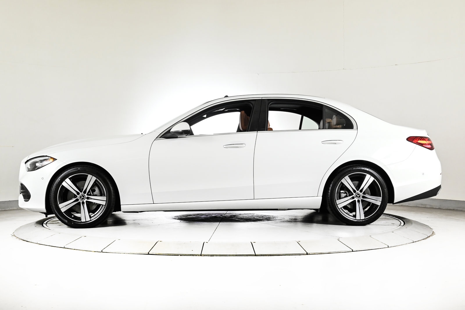 2025 MERCEDES-BENZ C-CLASS - Image 9