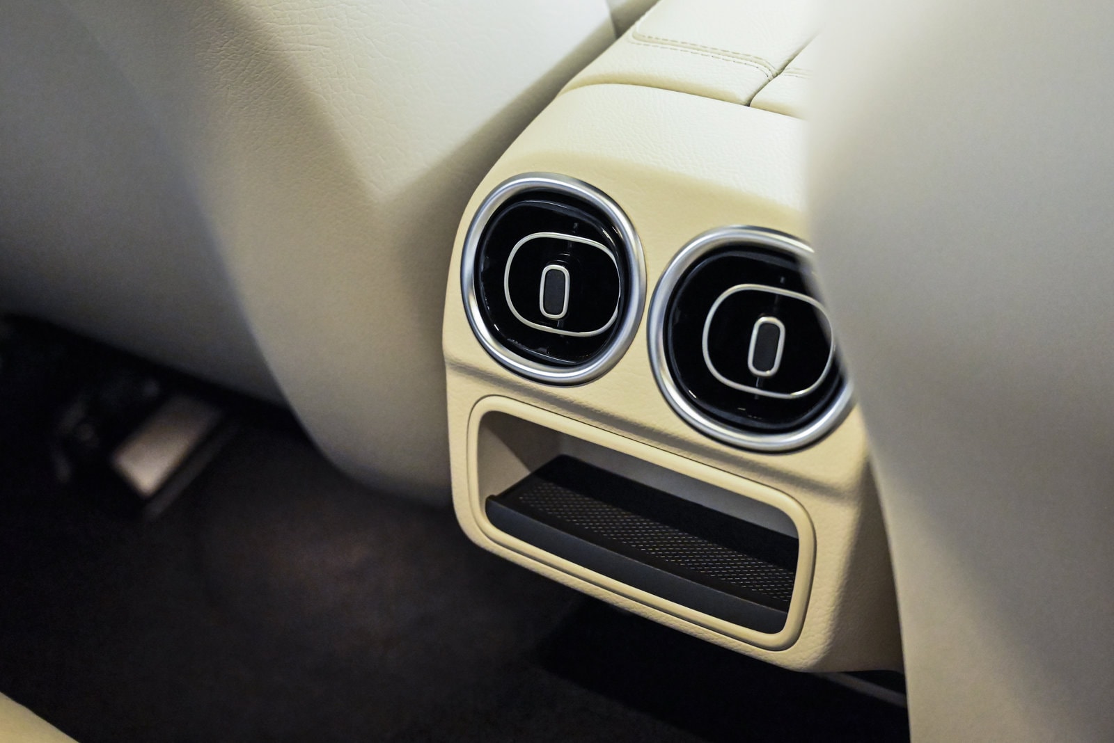 2026 MERCEDES-BENZ CLE - Image 19