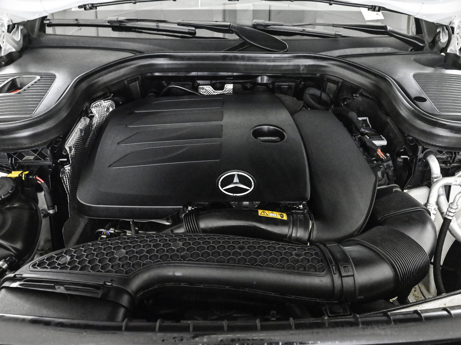 2022 MERCEDES-BENZ GLC-CLASS - Image 25