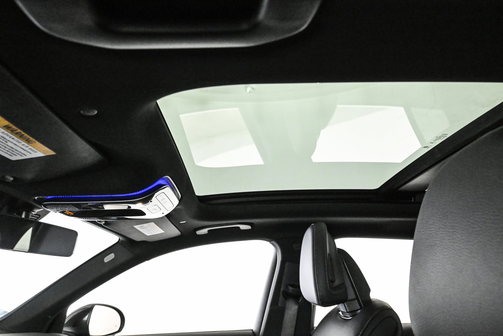 2025 MERCEDES-BENZ GLC-CLASS - Image 17