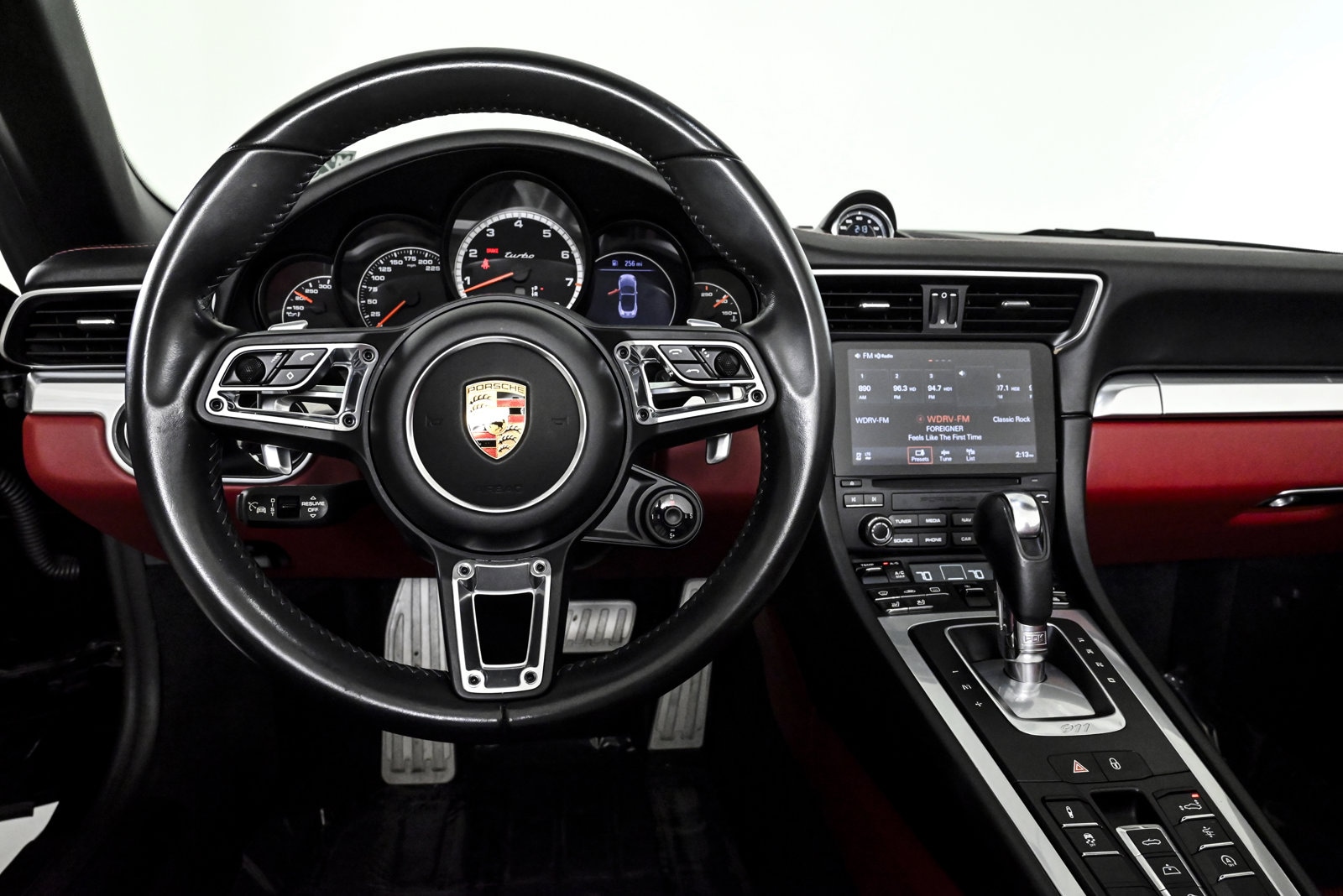 2018 PORSCHE 911 - Image 13