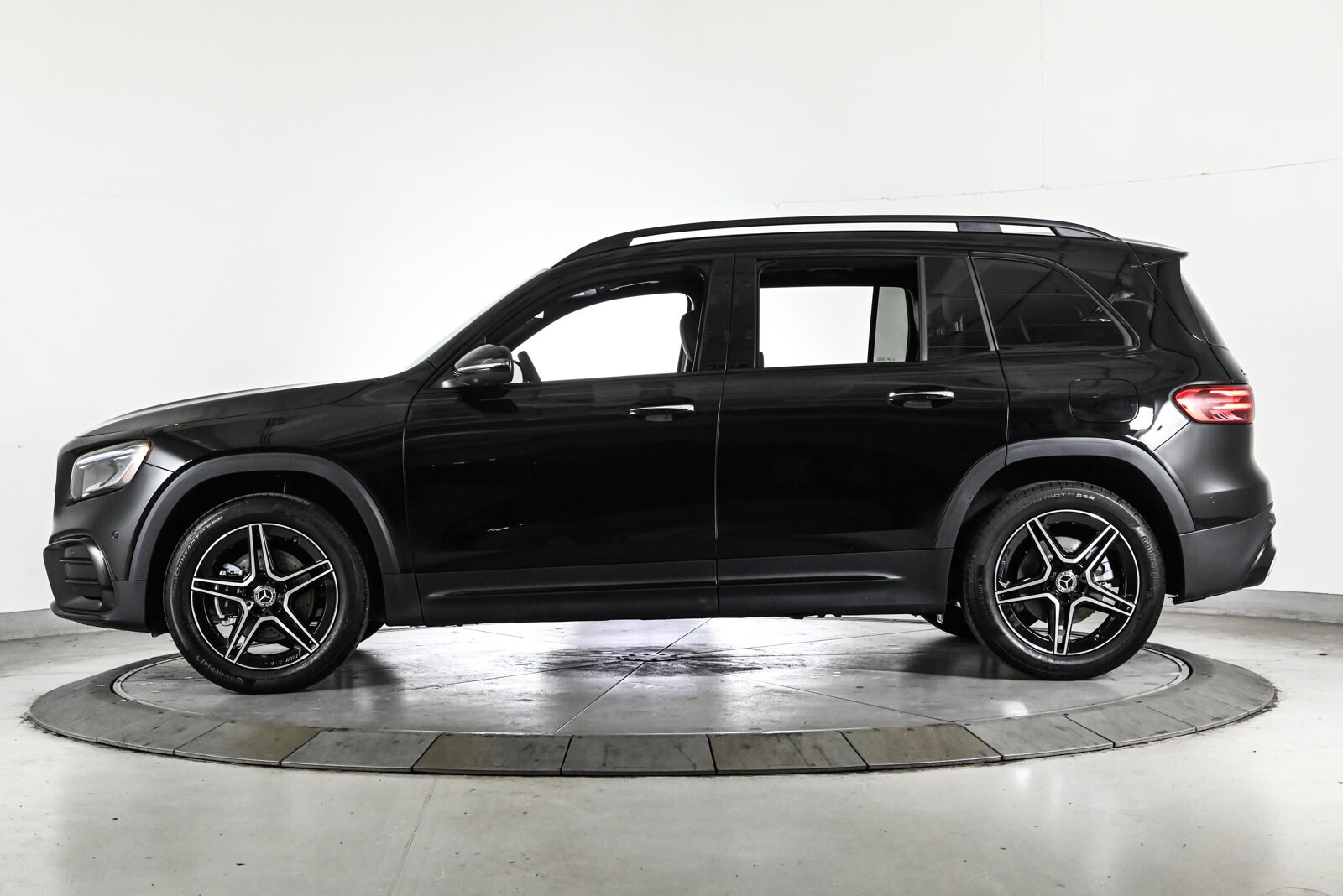 2026 MERCEDES-BENZ GLB-CLASS - Image 9